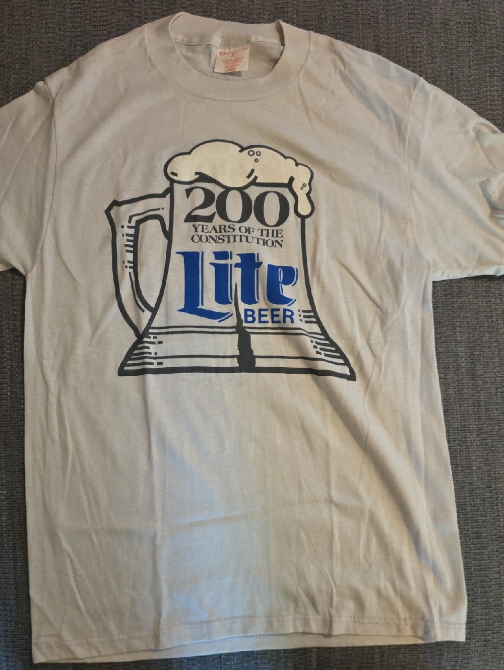 VINTAGE!Womens Large. Anti-Graffitti Philadelphia. 200 Years of the Constitution